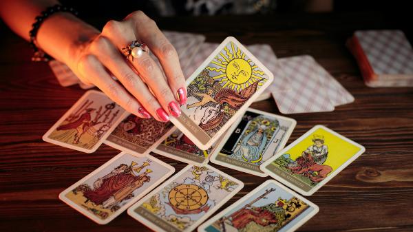 Image for event: mySummer: Learn about Tarot Cards